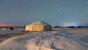 Wolf Moon 2026: Will the full moon outshine the Quadrantid meteor shower?